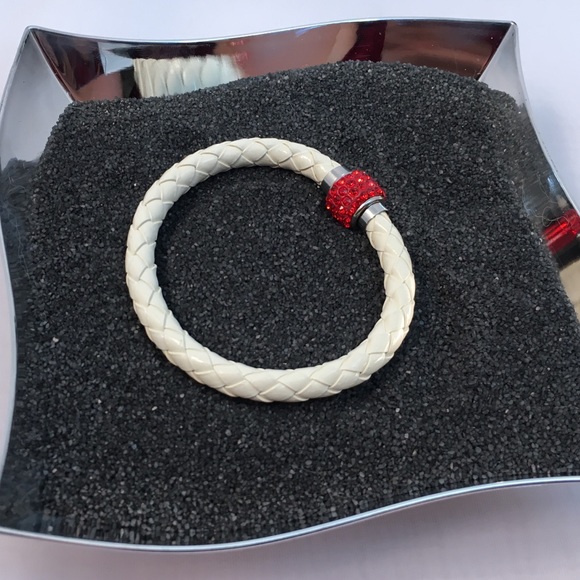 SOLD Leather Bracelet w Rhinestone Clasp - Picture 6 of 6